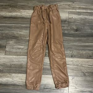 Abercrombie tan dress pants